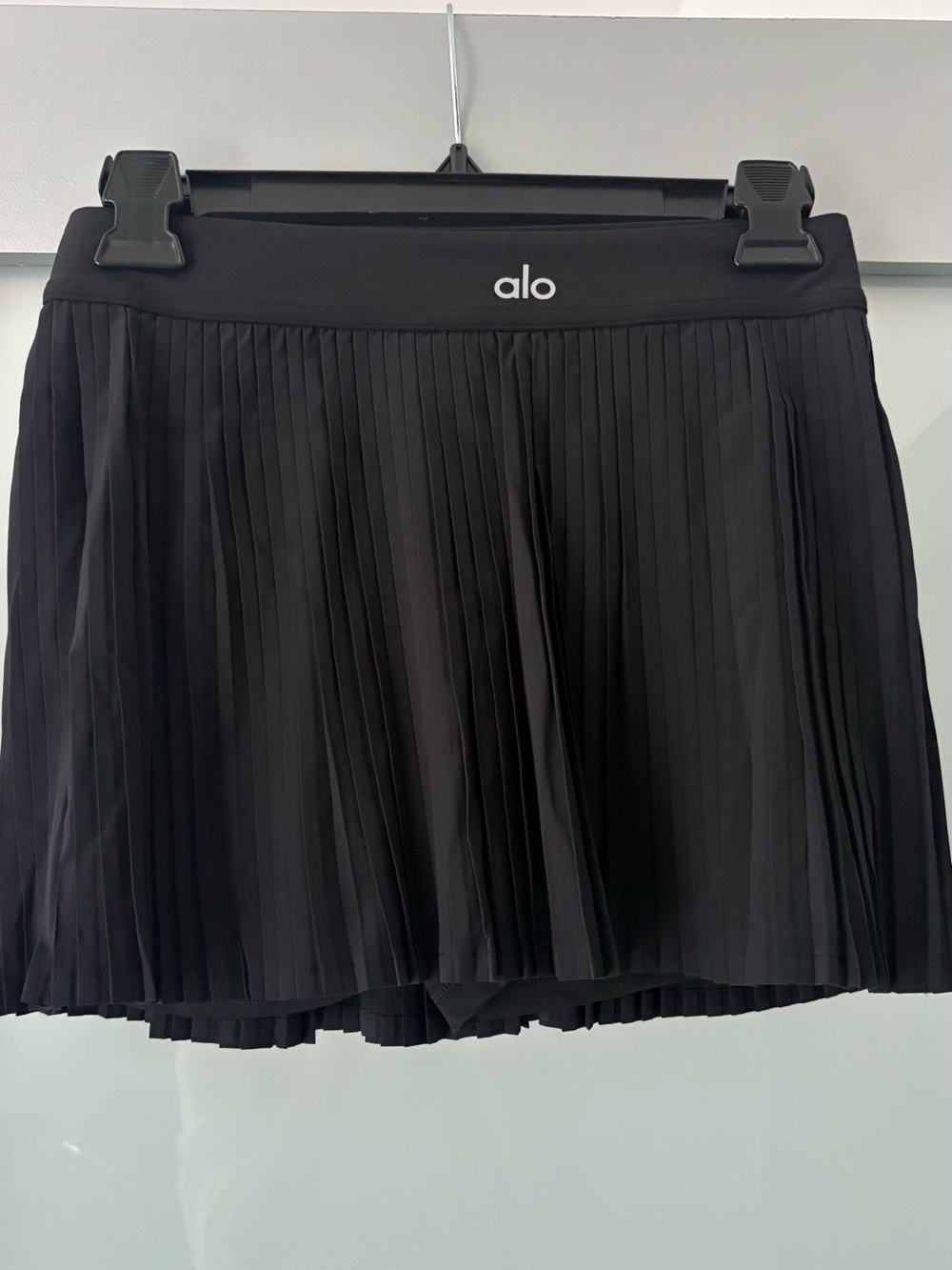 New ALO Yoga Women’s Black Pleated Tennis Skort US 6,M - Picture 4 of 8